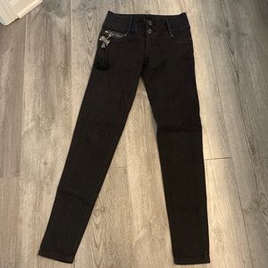 Auth Studio F Colombian butt lift skinny black jeans